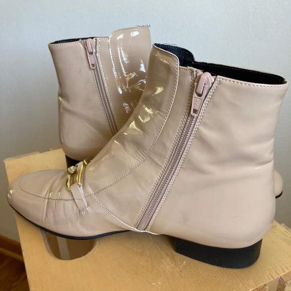 Free People Ankle Leather Flat Heel Booties Nude Boots Gold Chain Shoe Zipper - Picture 4 of 11